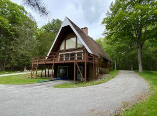 21 Upper Oak Point Rd, Winterport, ME 04496