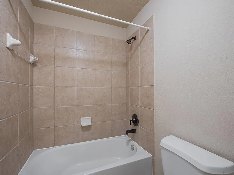 158 Rocky Point Dr — Photo 30