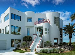 26 2nd Ave S, Naples, FL 34102