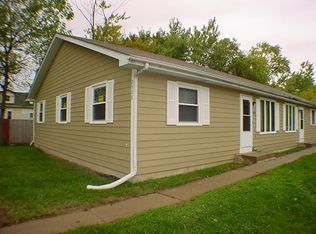 2908 30th St, Zion, IL 60099