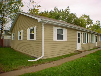 2908 30th St, Zion, IL, 60099