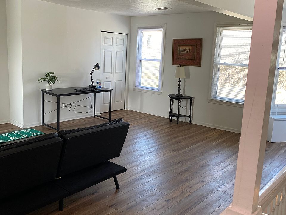 1st image of 97 Promenade St #2