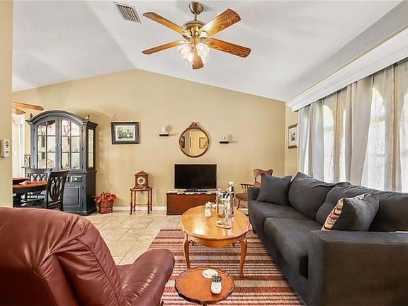 5th image of 330 Cornelius Blvd