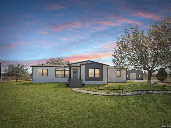 2nd image of 175 Ranch Country