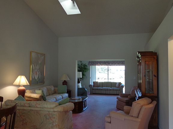 2nd image of 11030 SE Sea Pines Cir