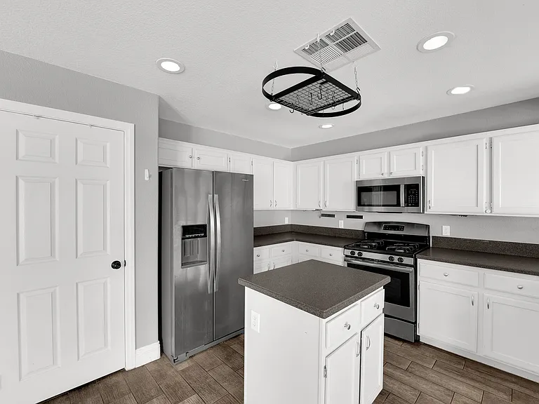 1913 Empoli Ct — Photo 10