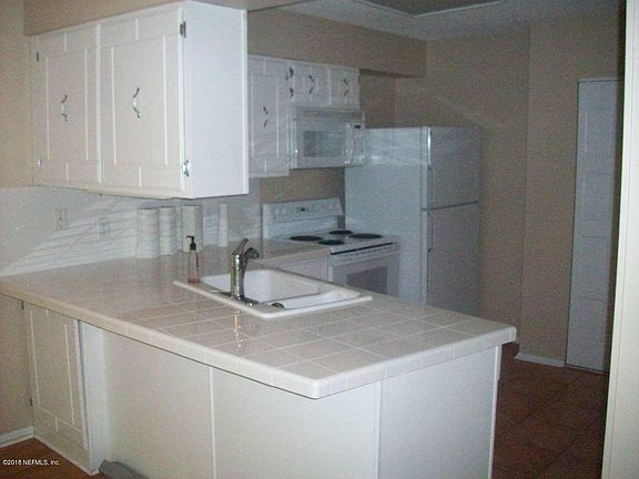 5th image of 6203 Lake Lugano Dr #6203