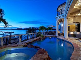 980 Hyacinth Ct, Marco Island, FL 34145