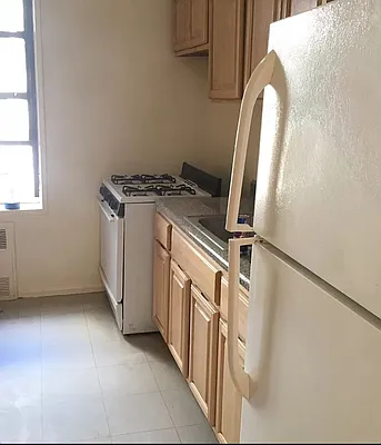 Rented by AYD Realty Inc | media 7