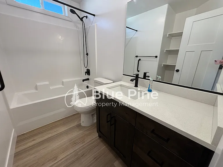 4403 E Hatch Hollow Ln — Photo 13