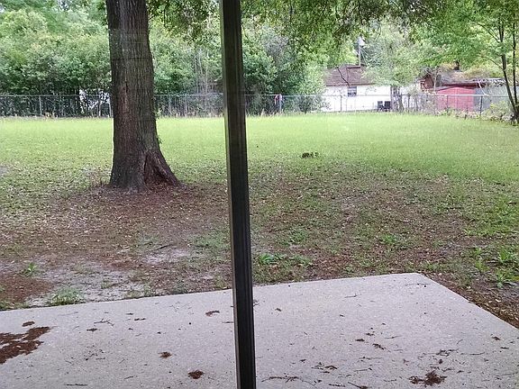 4th image of 5605 Old Hickory Ln