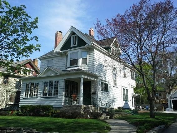 1st image of 7514 Kenwood Ave