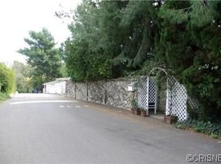 11460 Amanda Dr, Studio City, CA 91604