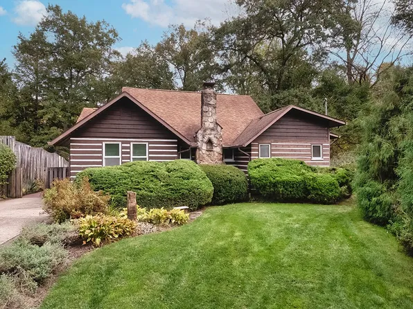 159 Mohawk Trl, Slippery Rock, PA 16057