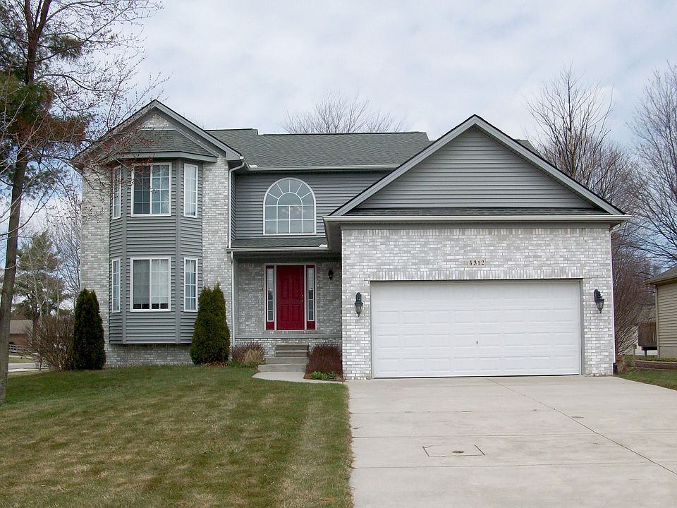 1st image of 4312 Juniper Ln