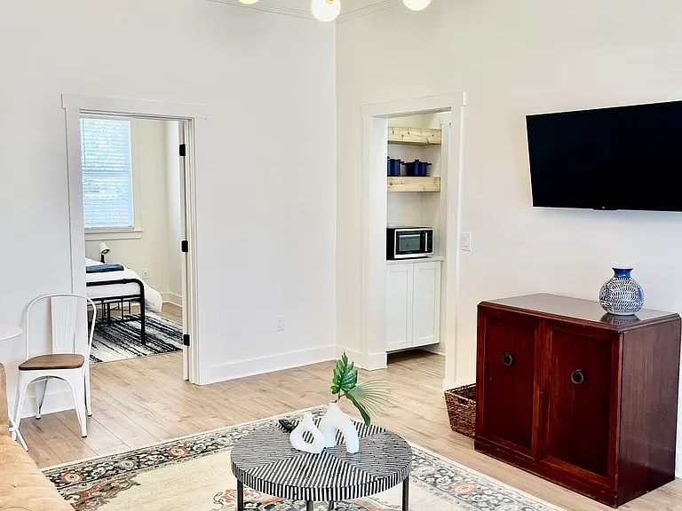 3001 N Morgan St #B — Photo 11