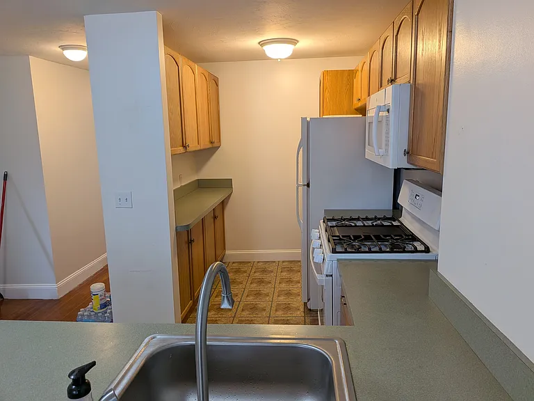 1123 Washington St #3-R — Photo 8