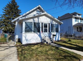 912 W Barnes Ave, Lansing, MI 48910