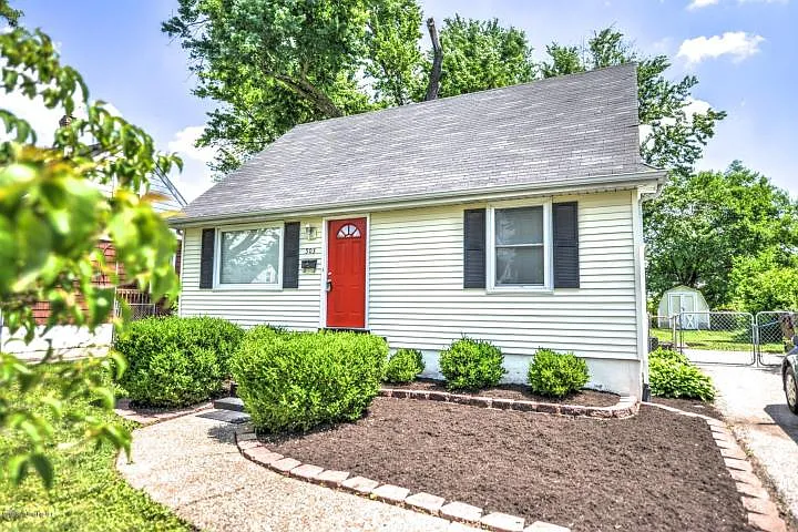 503 Harris Pl photo 1