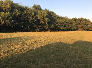 1076 N Munson Rd, Royse City, TX 75189