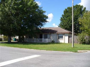100 Campeche Ln, Kissimmee, FL 34743
