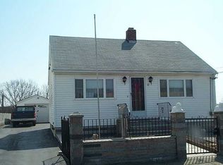 32 Geldard St, Cumberland, RI 02864