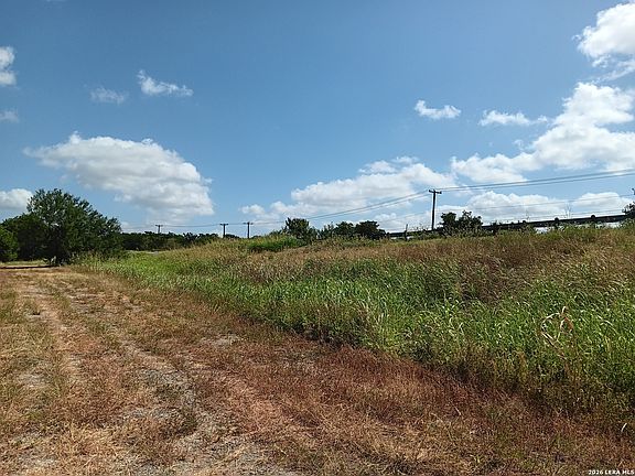 2nd image of 16245 W LOOP 1604 S LOT 17