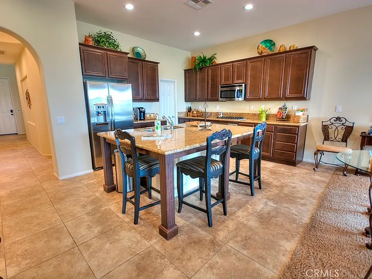 77183 California Dr — Photo 11