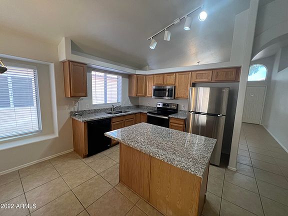 3rd image of 2120 E Rosemonte Dr