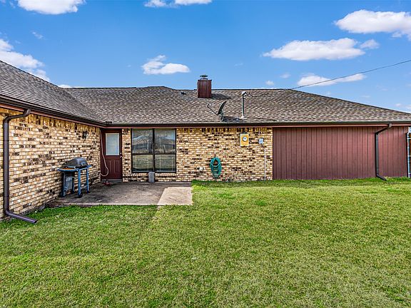 5th image of 108 Cole Rd