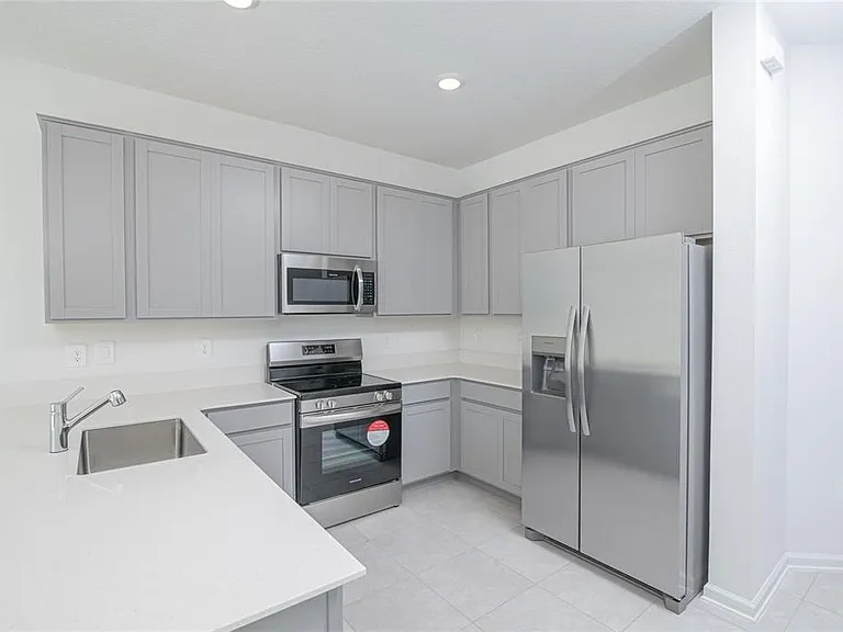 2642 Runners Cir — Photo 18