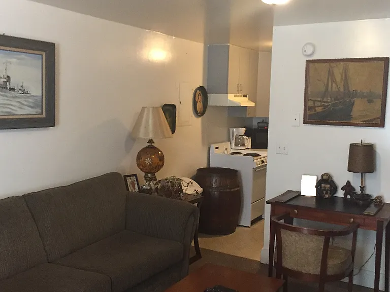 99 Rose Street — Photo 1