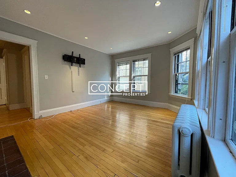 11-13 Story St #2 — Photo 3