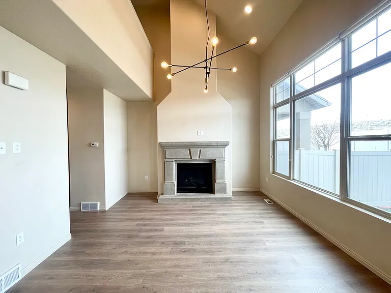 141 E Backhand Ln — Photo 27