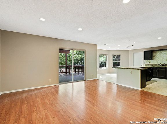 2nd image of 10906 Faxon Park Dr