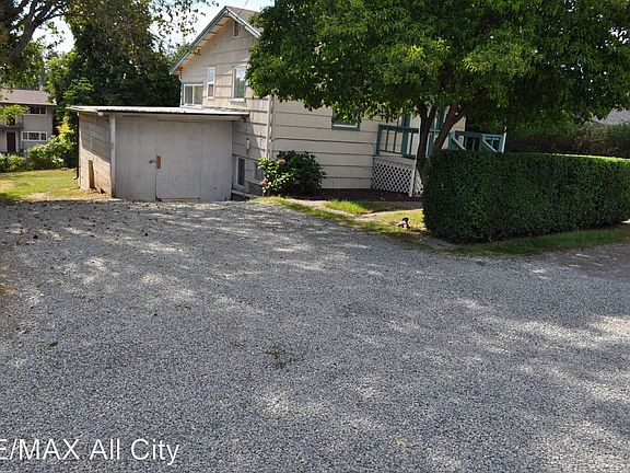 3rd image of 15245 9th Ave SW #B