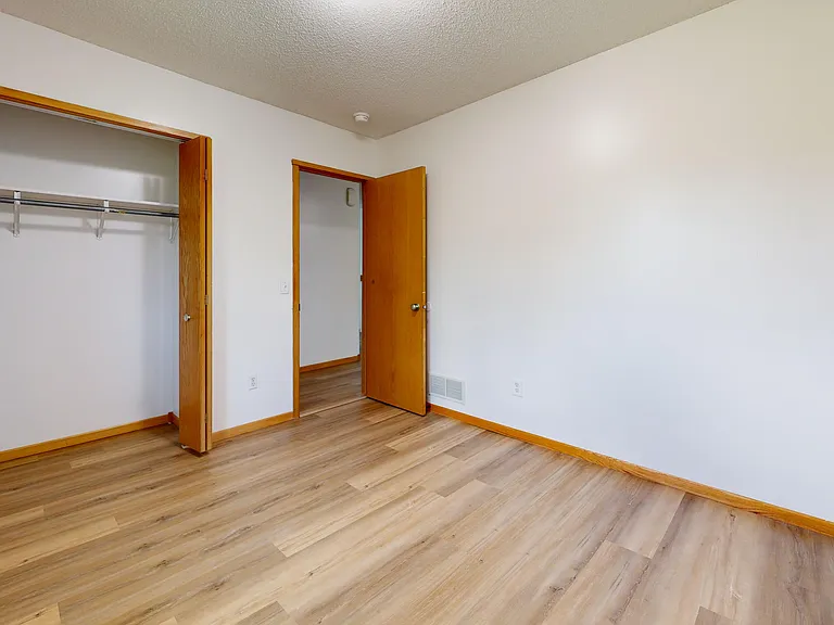 Bedroom #1: Upper Level