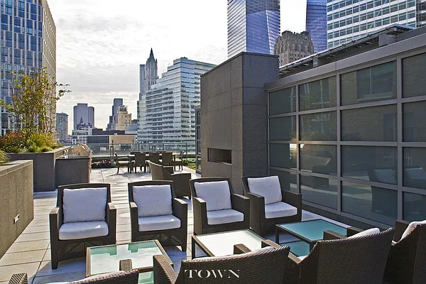 Rented by Town Residential | media 19