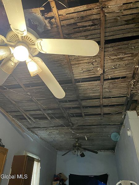 5th image of 67 Walter Street