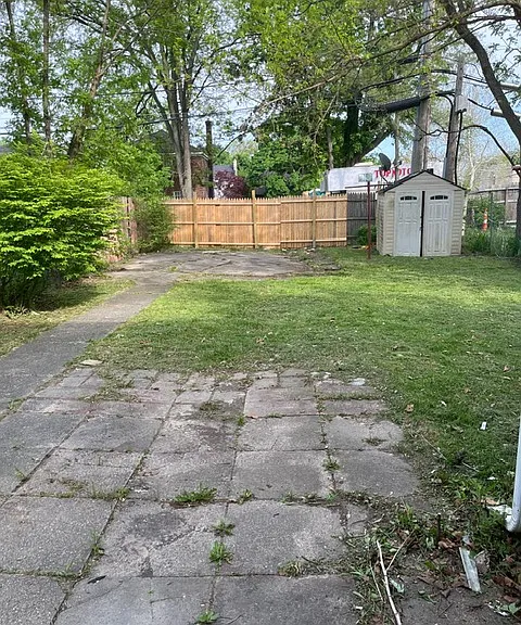1 Stratman St — Photo 15