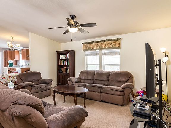 4th image of 27886 Washington Ave