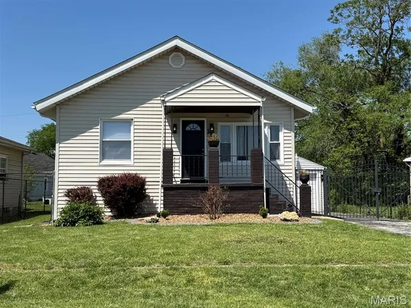 3209 Louisiana Blvd, East Saint Louis, IL 62205