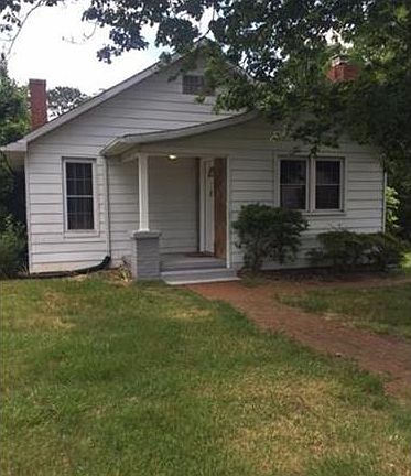 2nd image of 703 N Davis Ave