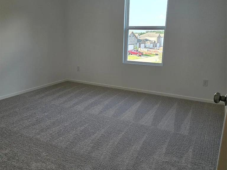 5708 Ivy Crst — Photo 16