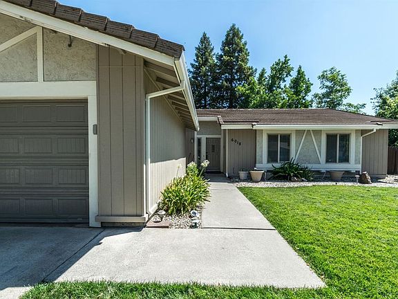 5th image of 6018 Broken Arrow Ct