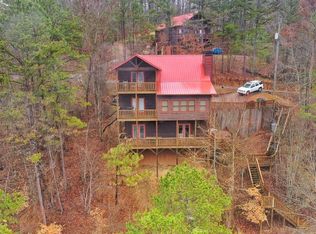 223 Dawn Ln, Ellijay, GA 30540