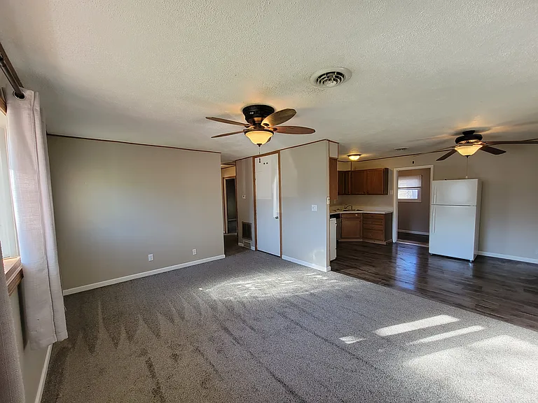 3332 Buckner St — Photo 3
