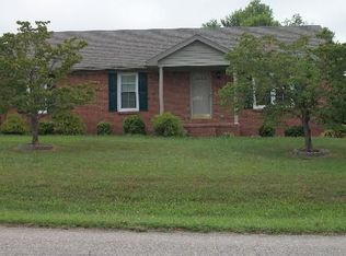 125 Whitney Dr, Bardstown, KY 40004