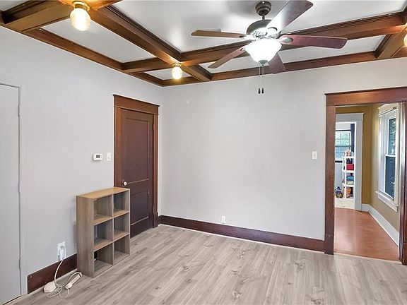5th image of 3115 Stevens Ave