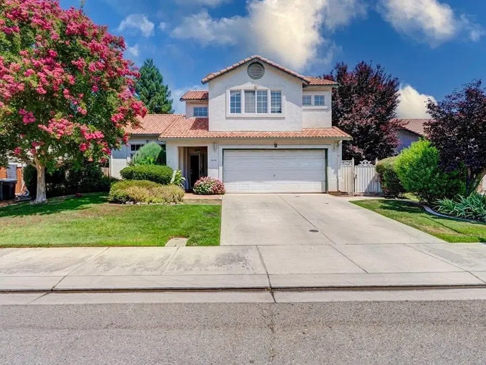 2049 Spy Glass Ct